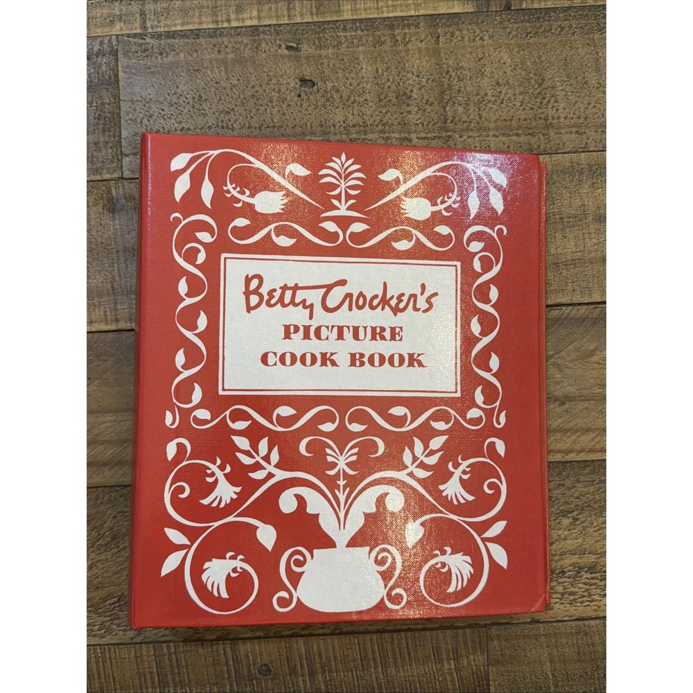 1998 Vintage Betty Crocker's Picture Cook Book Binder Reprint Of 50s Farmhouse